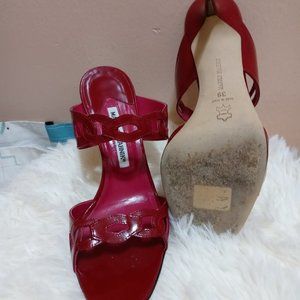 Women's shoes